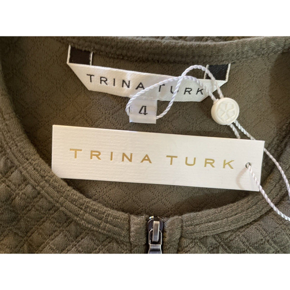 Trina Turk Fit N Flare Racerback Zip Up Quilted Bishop Dress in Army Green - Picture 9 of 10